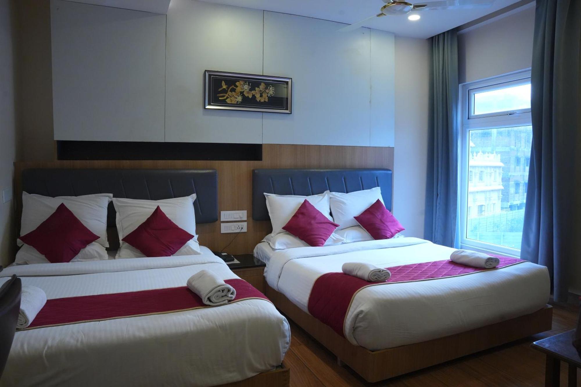 Kvp Golden Inn Tirupati Exteriér fotografie