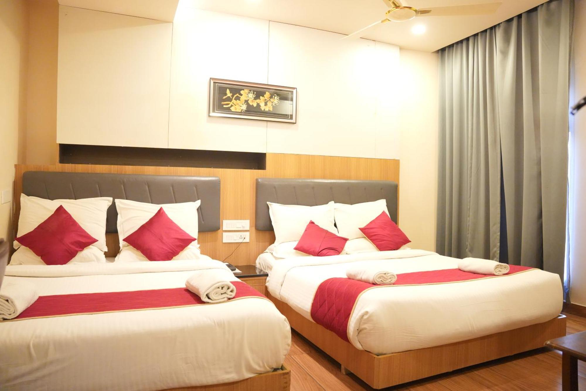 Kvp Golden Inn Tirupati Exteriér fotografie
