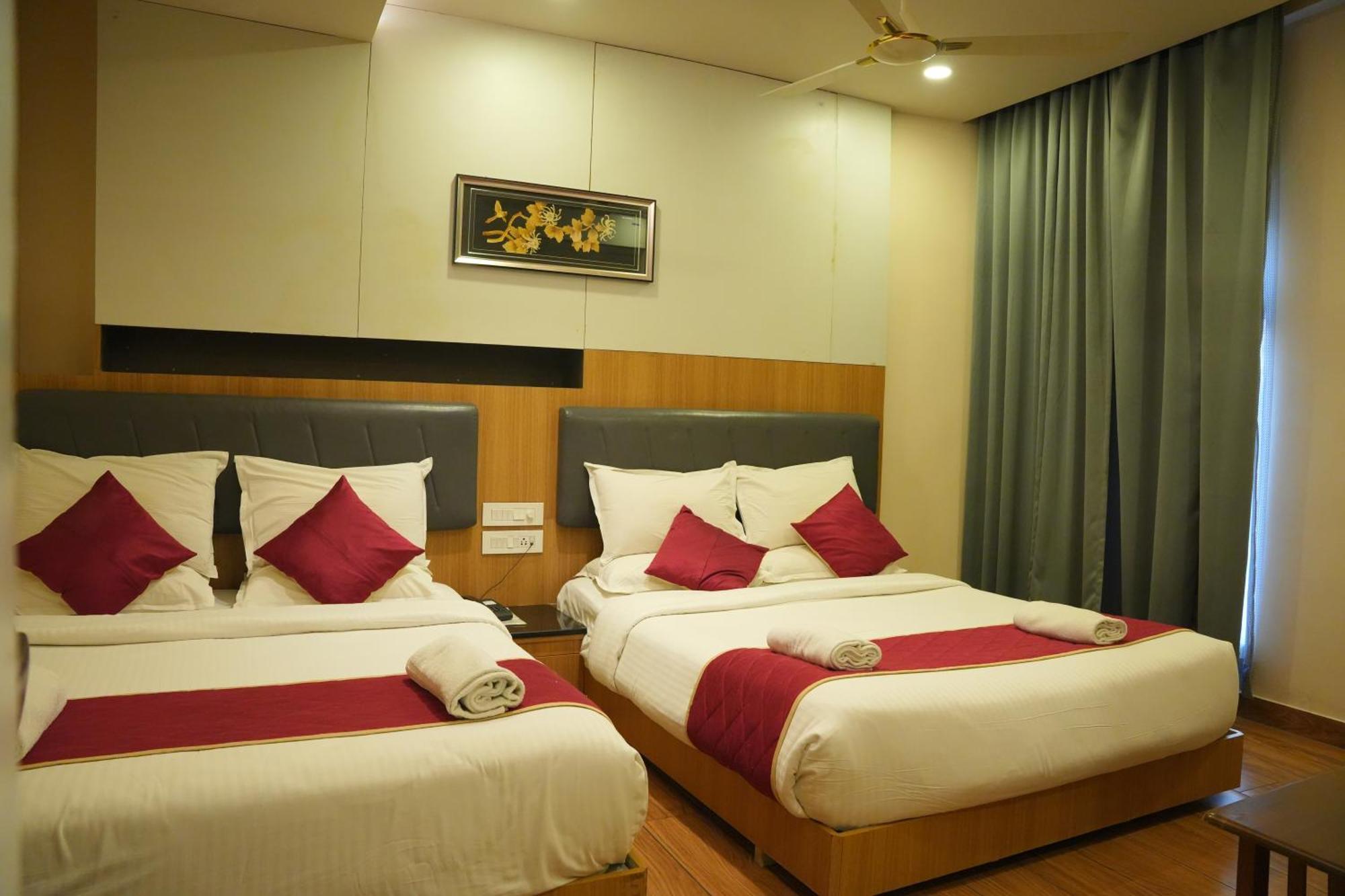 Kvp Golden Inn Tirupati Exteriér fotografie
