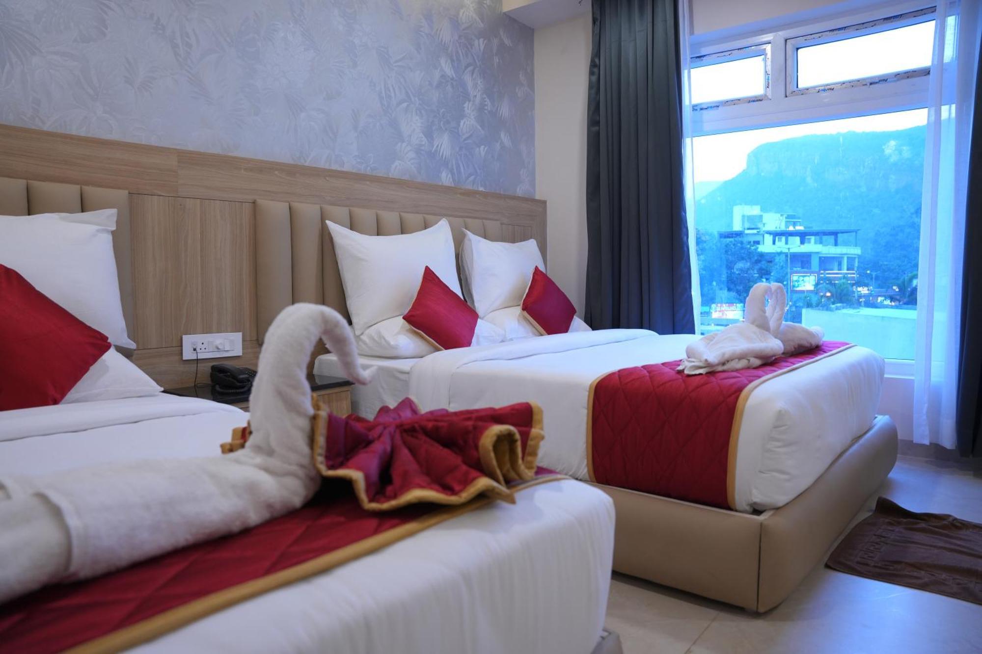Kvp Golden Inn Tirupati Exteriér fotografie