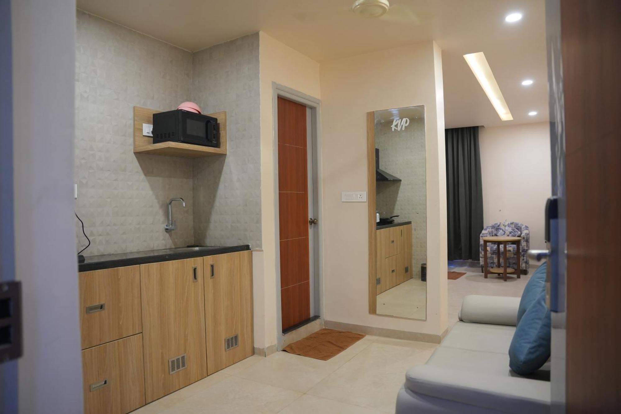 Kvp Golden Inn Tirupati Exteriér fotografie