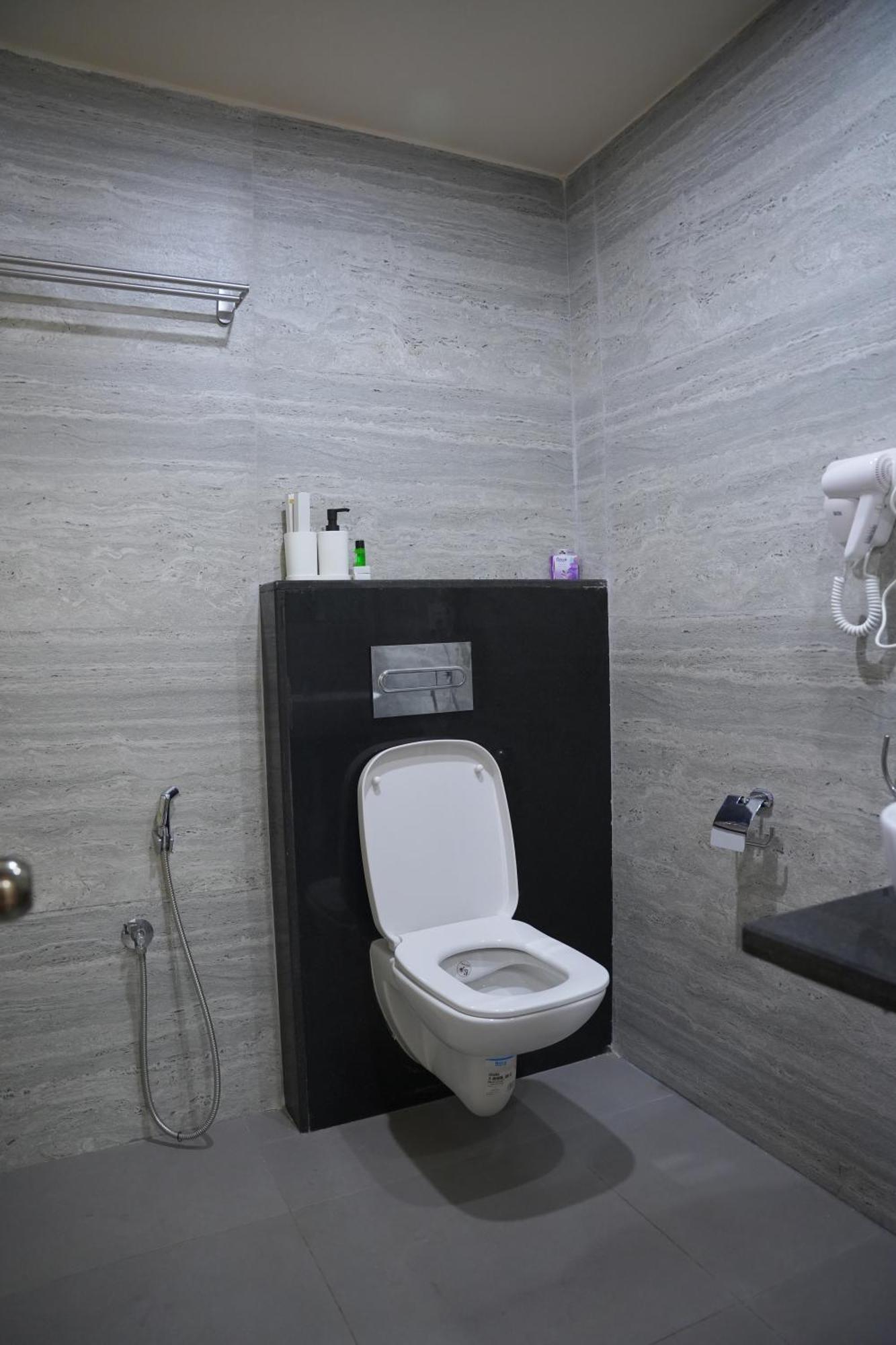 Kvp Golden Inn Tirupati Exteriér fotografie